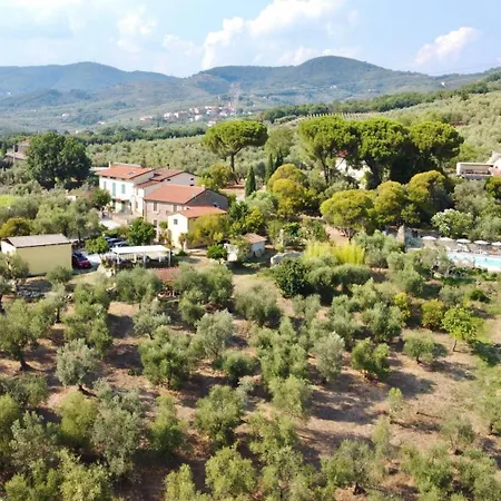 Agriturismo La Sorgente Di Rossi Valentino Bauernhof Larciano