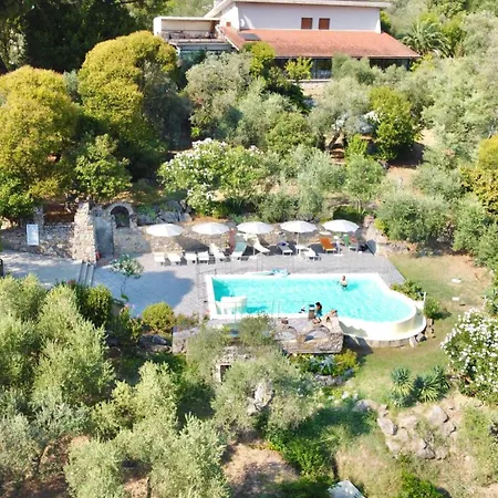 Agriturismo La Sorgente Di Rossi Valentino Bauernhof Larciano