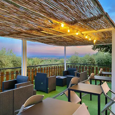 Agriturismo La Sorgente Di Rossi Valentino Bauernhof Larciano